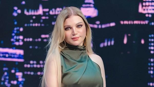 ياسمين الخطيب تنشر رسالة أمل وتؤكد على وحدة الشعوب بعد تصريحات حسام حسن