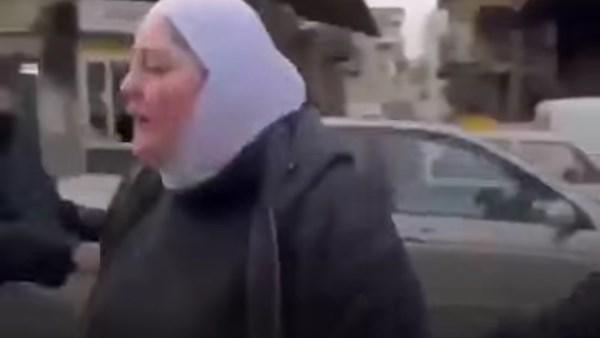 تشييع جثمان الفنانة السورية هدى شعراوي في دمشق وسط حضور العائلة والزملاء