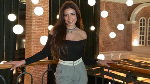 ناهد السباعي في إطلالة كاجوال أنيقة على إنستجرام، تظهر رشاقتها وجمالها الطبيعي