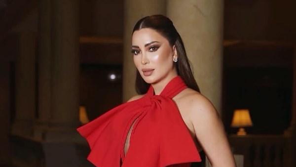 نسرين طافش خلال حضورها حفل Joy Awards في الرياض