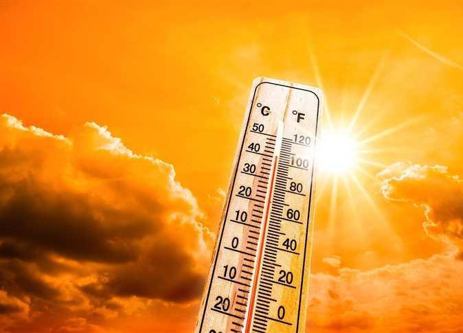 سحب وأمطار صيفية فوق القاهرة الكبرى