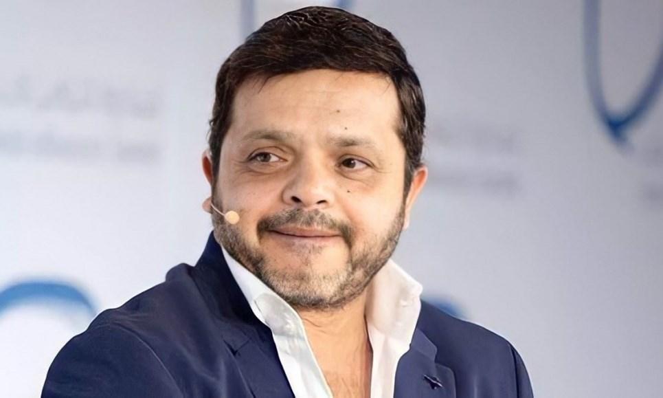 الفنان محمد هنيدي خلال مشاركته في أحد أعماله الفنية الأخيرة