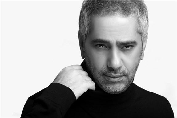 الفنان فضل شاكر خلال إعلانه البراءة وعودته إلى الساحة الفنية