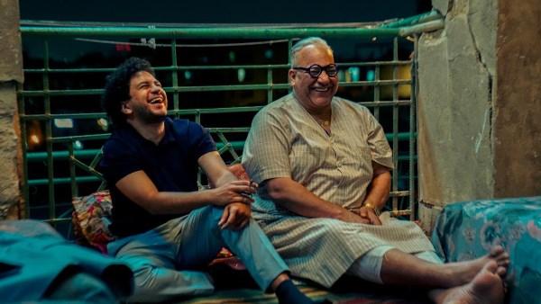 أحمد عصام السيد وبيومي فؤاد في كواليس فيلم ابن مين فيهم