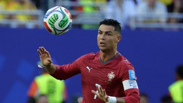 كريستيانو رونالدو بقميص منتخب البرتغال خلال كأس العالم 2026 وسط تقارير عن اقتراب نهاية مسيرته الدولية.