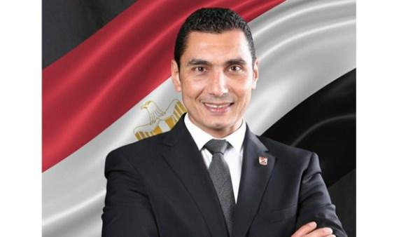 وزير الشباب والرياضة