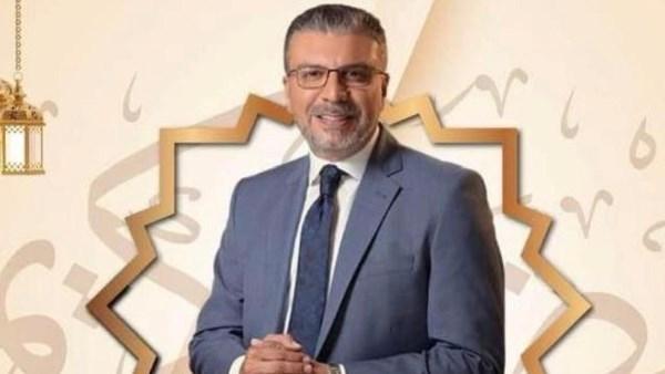 عمرو الليثي يتلقى تكريم مهرجان سيمفوني للفنون