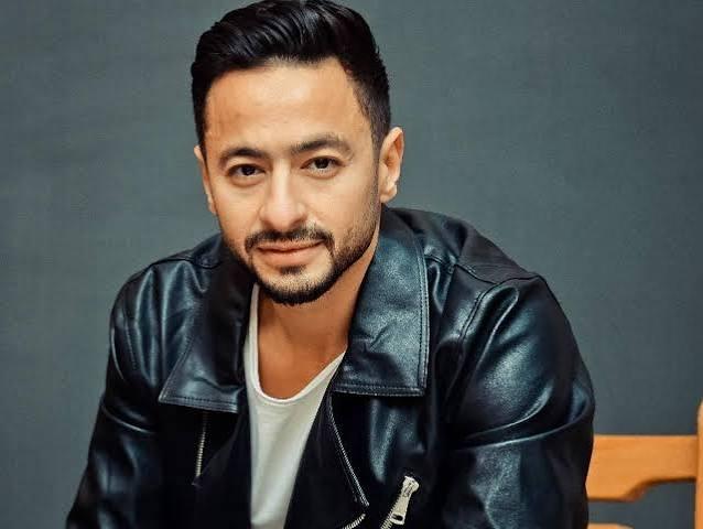 حمادة هلال يشيد بمنتخب مصر ويعلن الاحتفال به في حفل دبي