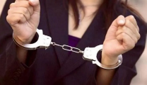 الراقصة نور تفاحة خلال أحد مقاطع الفيديو المثيرة للجدل