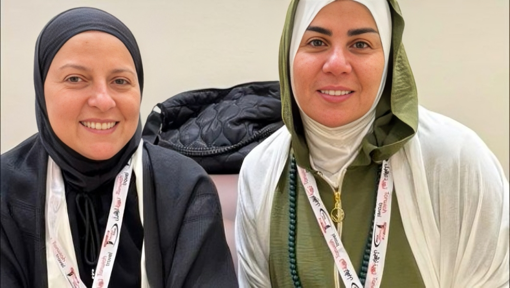 مفيدة شيحة داخل المسجد النبوي قبل أداء مناسك الحج