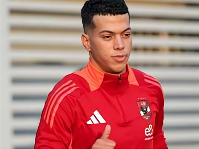 اللاعب إمام عاشور أثناء ظهوره في المحكمة