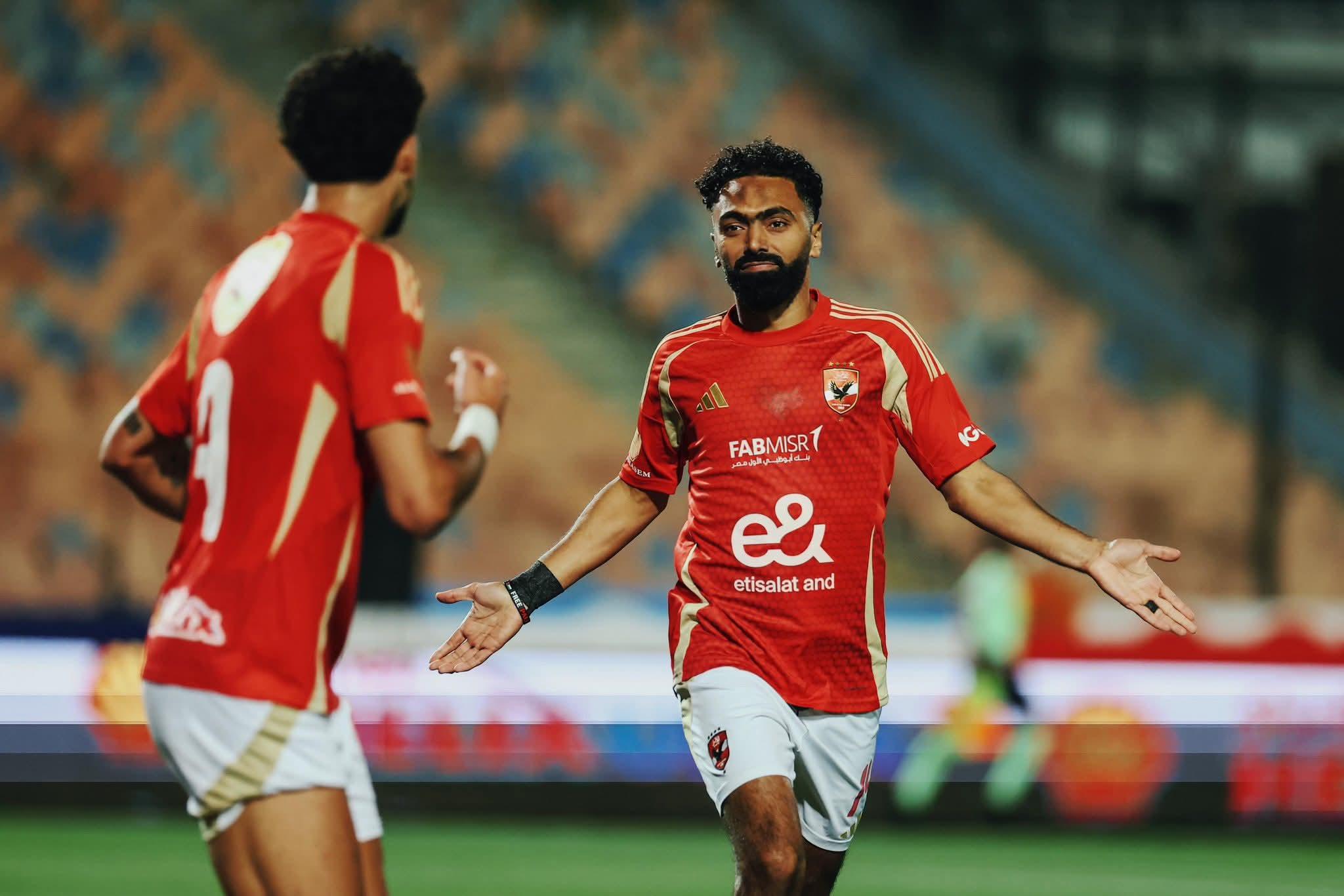 بعثة النادي الأهلي تصل نيوجيرسي استعدادًا لكأس العالم للأندية 2025