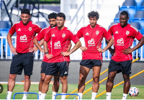 لاعبي الأهلي خلال الاستعداد لمواجهة إنتر ميامي في كأس العالم للأندية 2025
