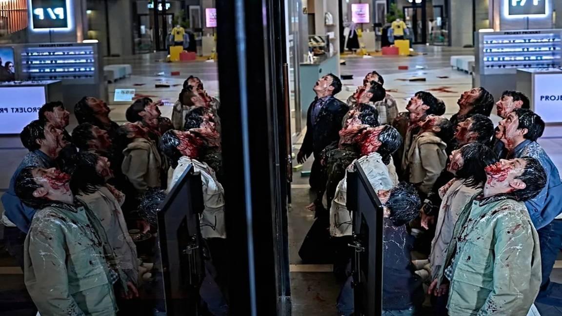 فيلم Colonyمشهد من فيلم Colony الكوري داخل مبنى مغلق