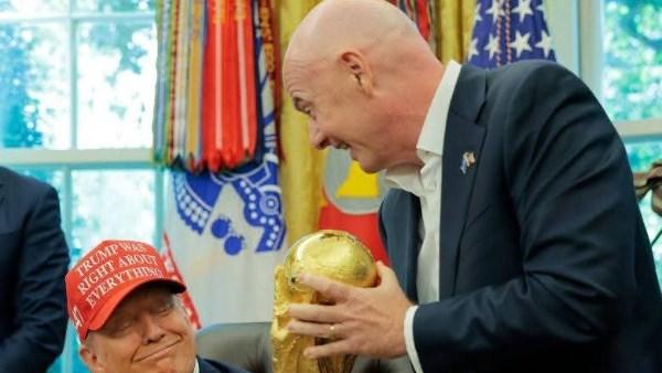 ترامب خلال تصريحات مثيرة حول توحيد منتخبات شمال إفريقيا في كأس العالم 2026