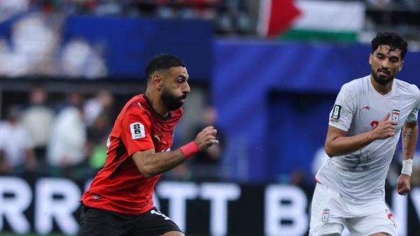 المدافع الأسترالي لوكاس هيرينجتون يترقب مواجهة محمد صلاح في كأس العالم 2026.