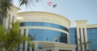 وزارة الداخلية توضح حقيقة شائعة شروط ترخيص السيارات وتؤكد عدم وجود إجراءات جديدة