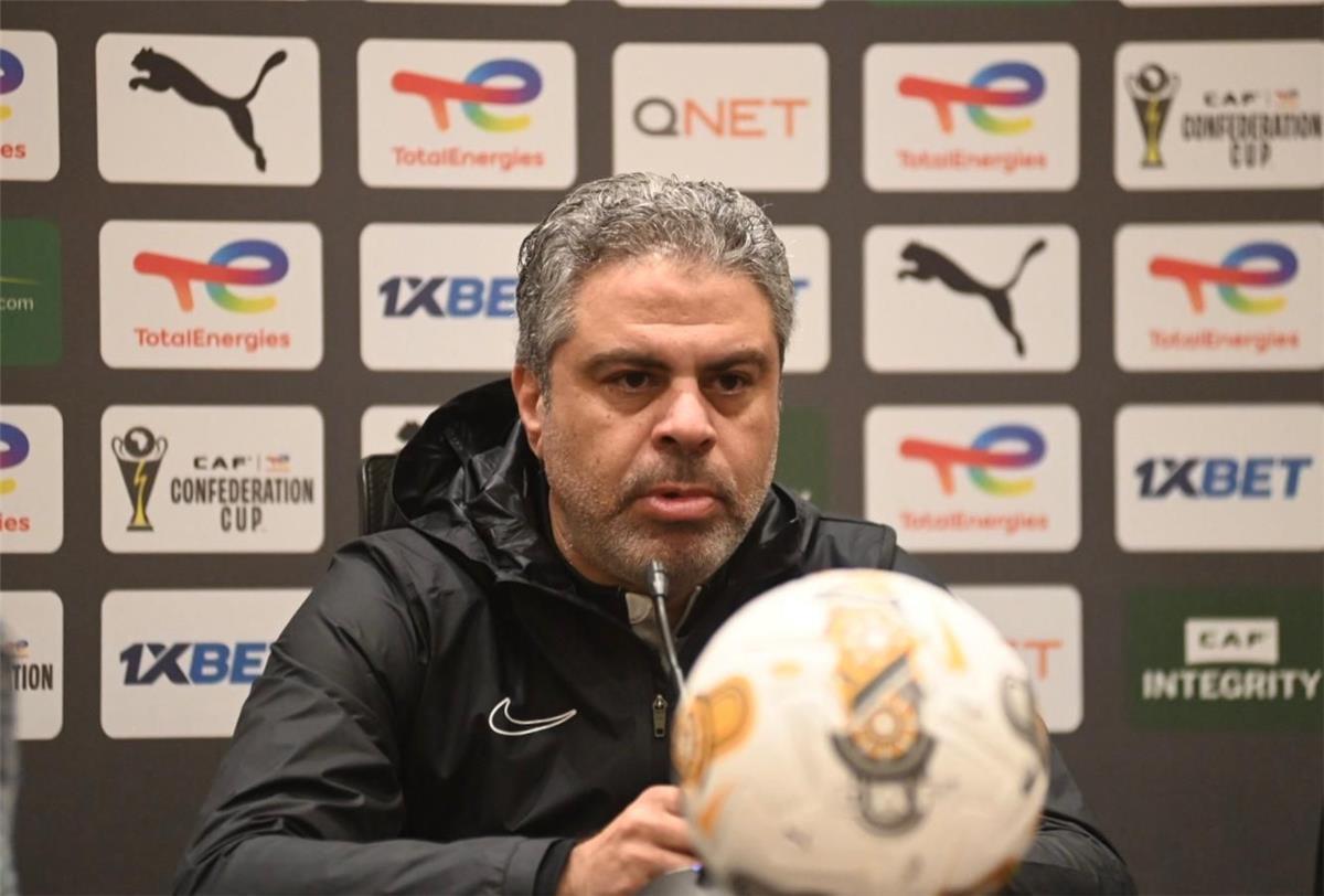 إدارة الزمالك تبحث عن مدرب جديد بعد اقتراب رحيل معتمد جمال استعدادًا للموسم الجديد.