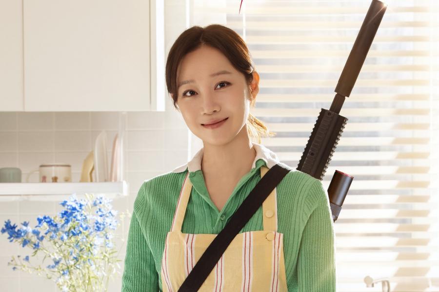 بوستر مسلسل A Bona Fide Killer يظهر Gong Hyo Jin في دور قاتلة سرية تُعرف باسم KingFisher