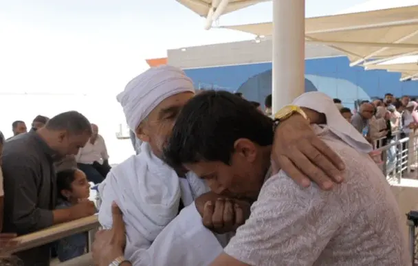 هل يجوز ترك صلاة الجماعة بسبب استقبال ضيوف الحج؟.. الإفتاء توضح الحكم