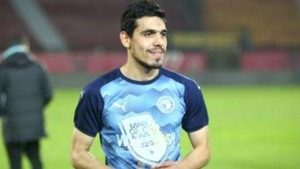 محمد حمدي لاعب بيراميدز في تدريبات الفريق