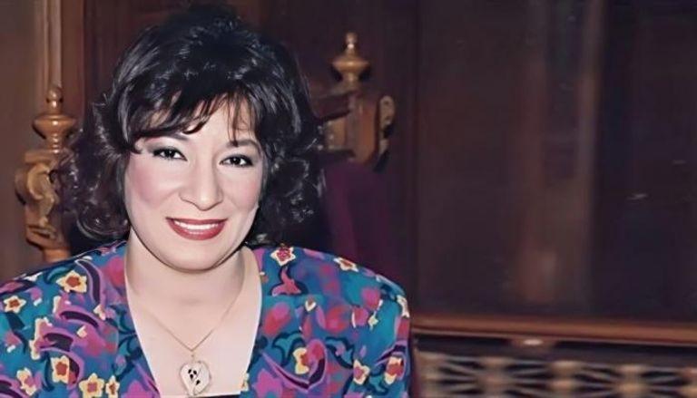 سناء يونس في أحد عروضها المسرحية مع فؤاد المهندس