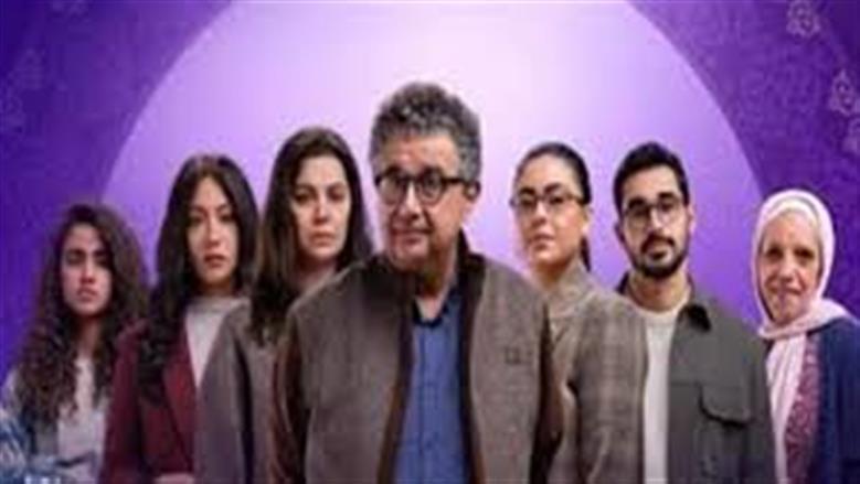 لقطة من مسلسل "كان يا ما كان" تظهر مواجهة بين الوالدين وتأثيرها على الطفلة