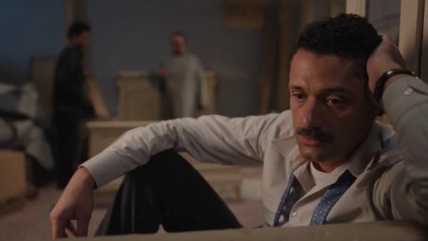 كريم محمود عبد العزيز وناهد السباعي في مشهد المحكمة من مسلسل المتر سمير 