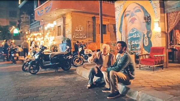 أم كلثوم في مسلسل إفراج – حضور كوكب الشرق في دراما عمرو سعد مع مشاهد تعكس صوت الحب والشجن