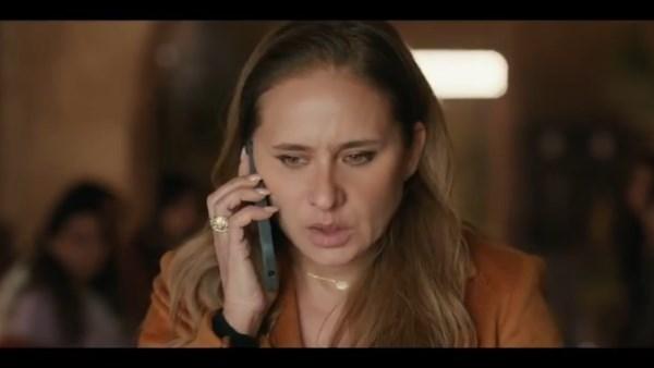 نيللي كريم في مشهد درامي من مسلسل على قد الحب الحلقة 14 مع تصاعد أحداث الهلوسة وقرار بيع البراند