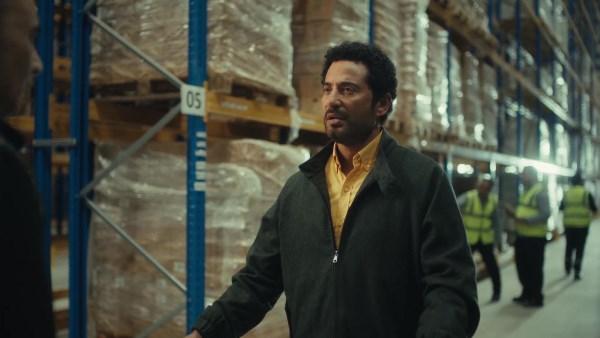 مشاهد من الحلقة 11 من مسلسل إفراج بطولة عمرو سعد مع تصاعد الأحداث وحكم الإعدام على عوف