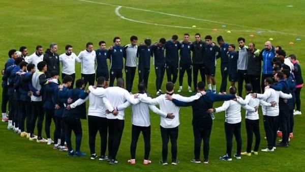 بشير التابعي أثناء تصريحاته عن لاعبي الزمالك وزيزو