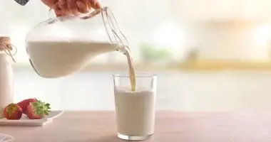 فوائد اللبن الرايب للهضم والمناعة أثناء رمضان