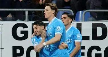 هدف نابولي ضد كالياري في الدوري الإيطالي