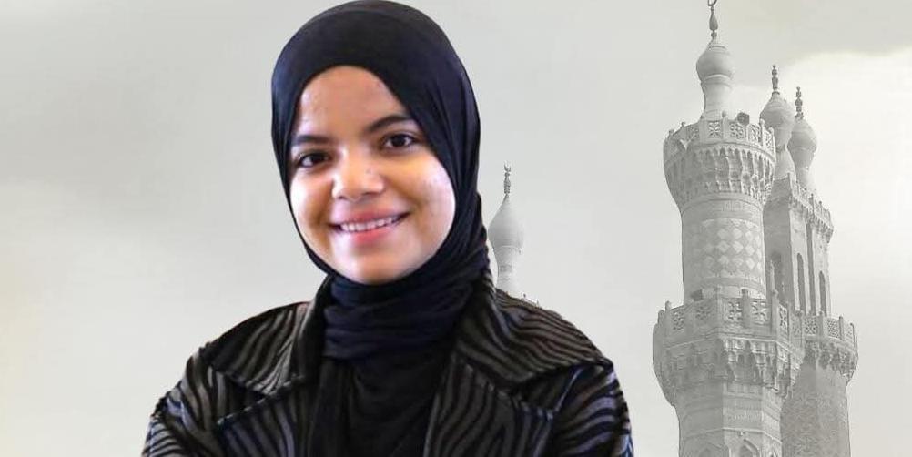 الطالبة الأزهرية جنى إيهاب خلال تتويجها في مسابقة دبي الدولية للقرآن الكريم