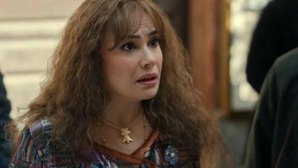 مشاهد من الحلقة 11 من مسلسل منّاعة تظهر مواجهة هند صبري وخالد سليم وكشف الهوية السرية