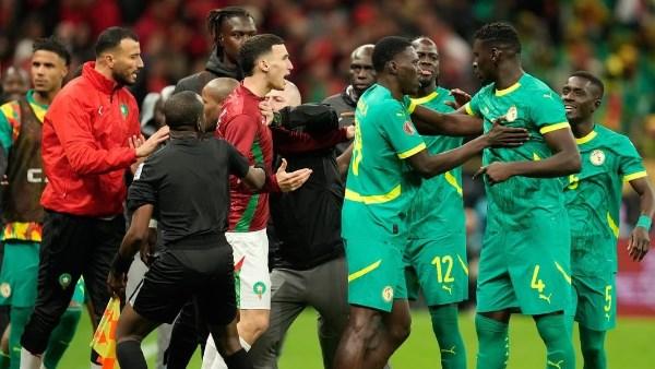 باتريس موتسيبي خلال مؤتمر صحفي سابق