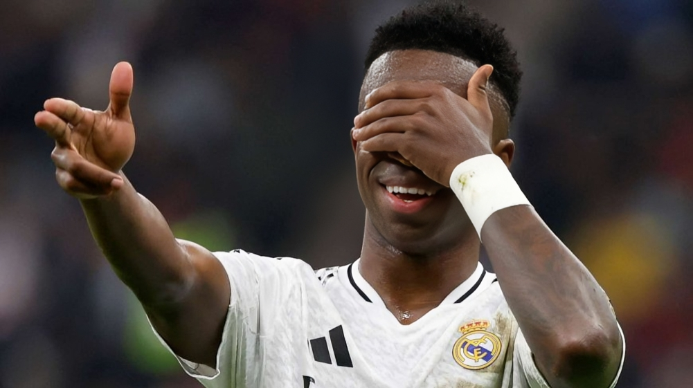 فينيسيوس جونيور في مفاوضات تجديد مع ريال مدريد.