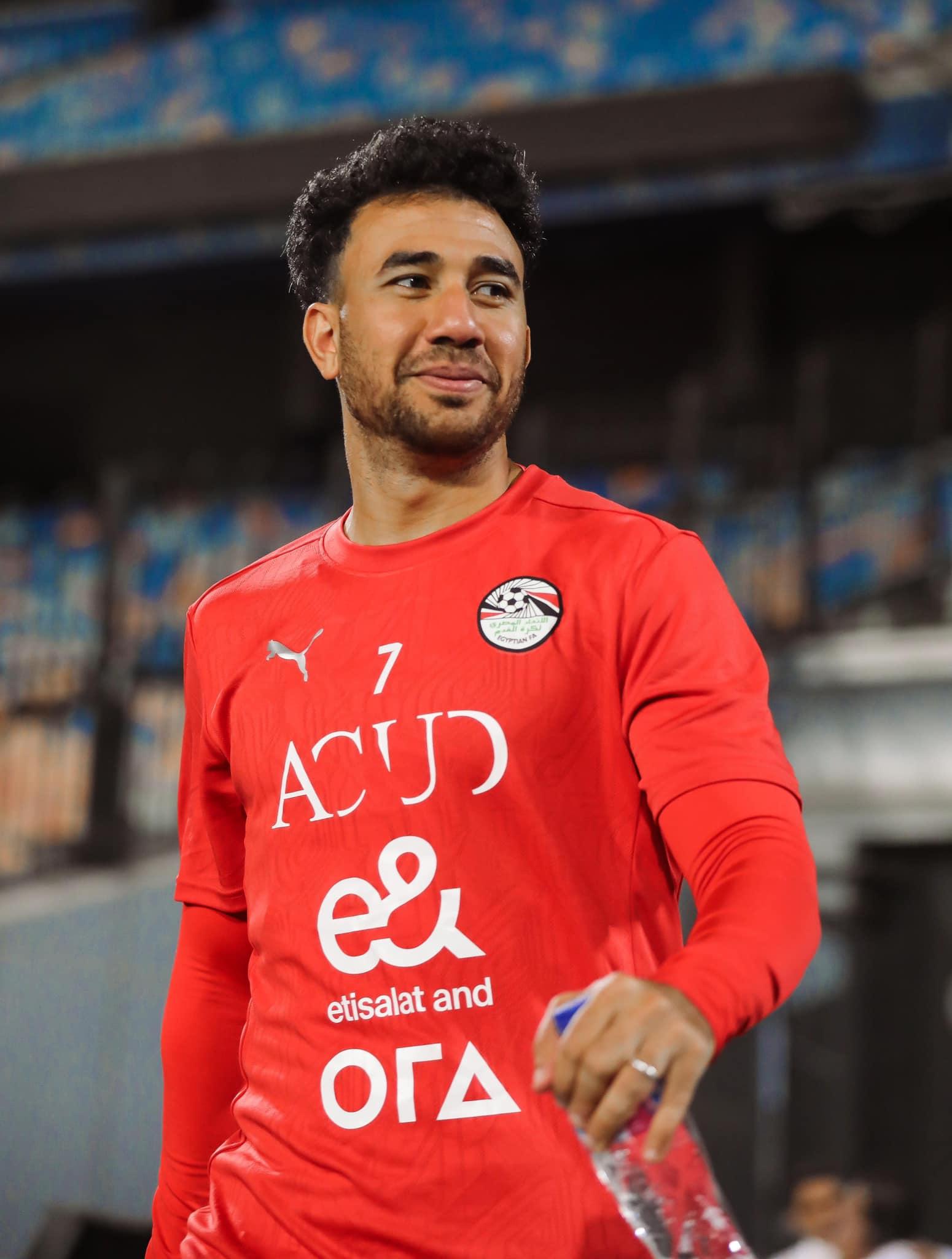 تريزيجيه لاعب الريان في نهائي كأس أمير قطر.