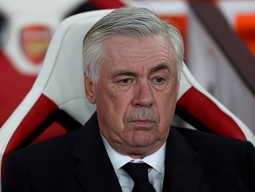 أنشيلوتي يستعد للرحيل عن ريال مدريد.