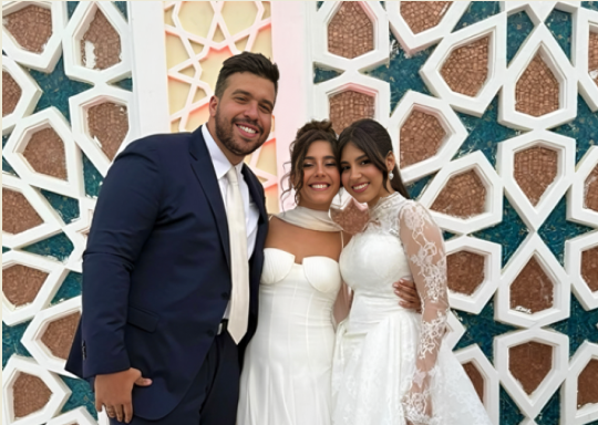 مايان السيد تحتفل بعقد قران شقيقتها مايدا بإطلالة أنيقة.