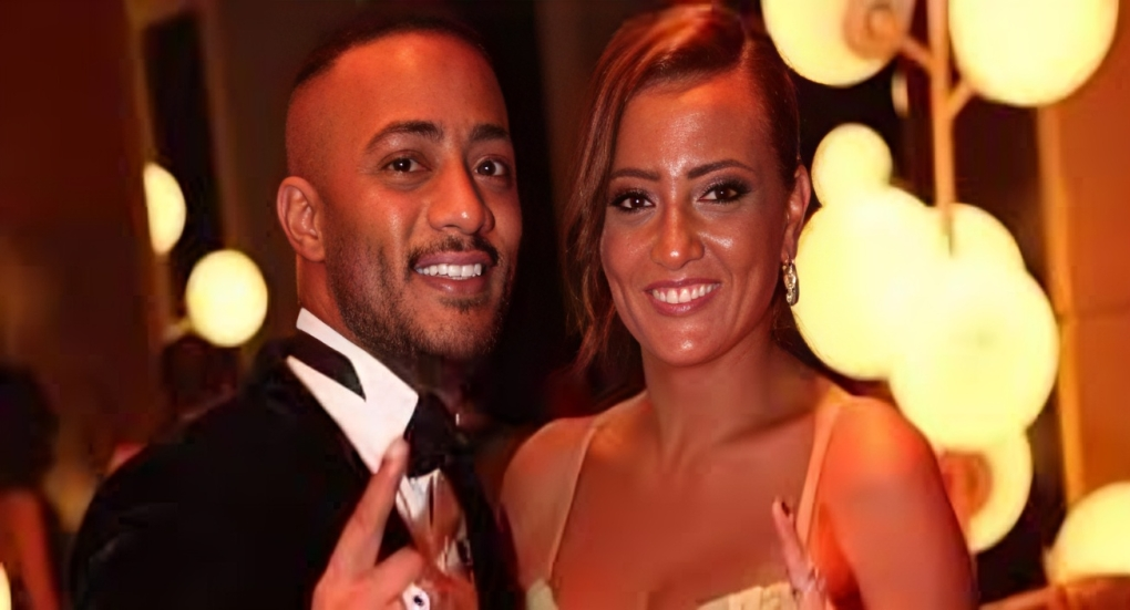 الفنان محمد رمضان في مهرجان كوتشيلا مع إطلالة مثيرة للجدل.
