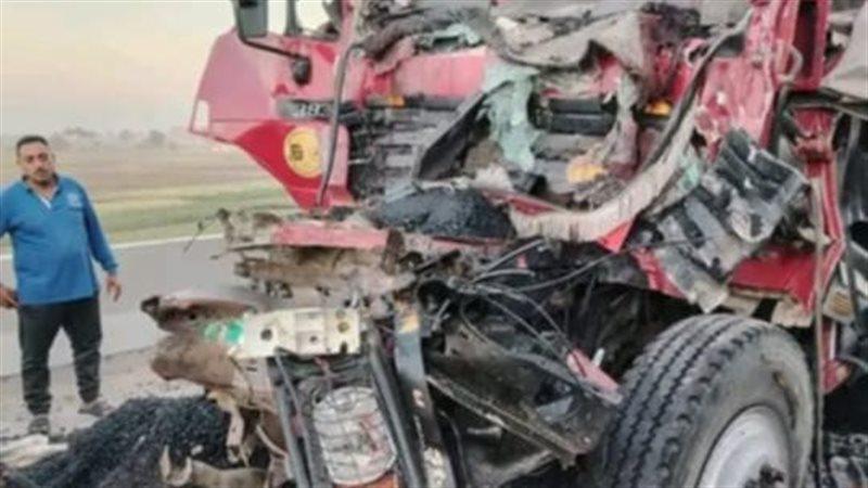 تشييع جنازة 3 شباب في شبين القناطر بعد حادث مروع.