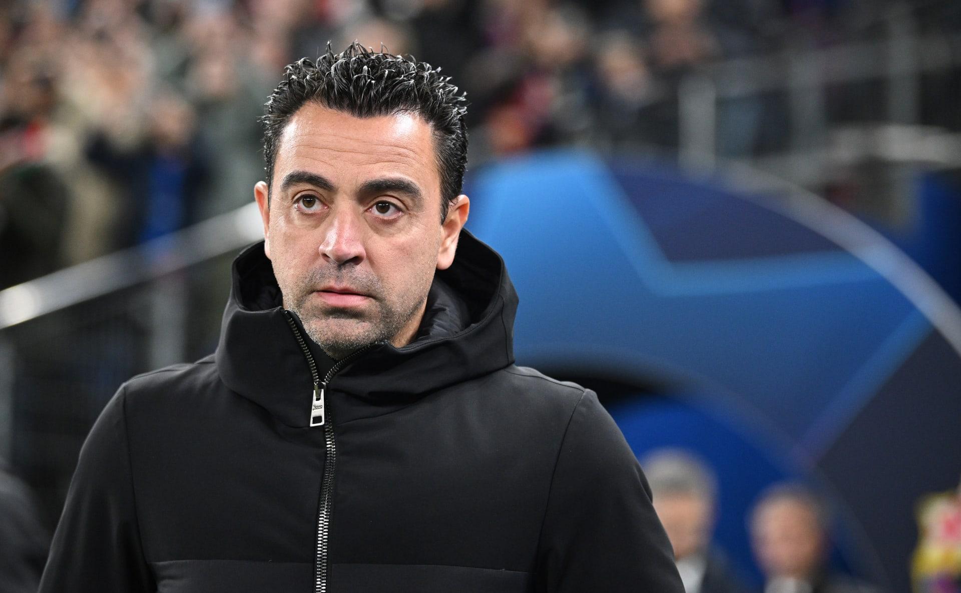 تشافي هيرنانديز مدرب برشلونة السابق المرشح لتدريب الهلال السعودي.