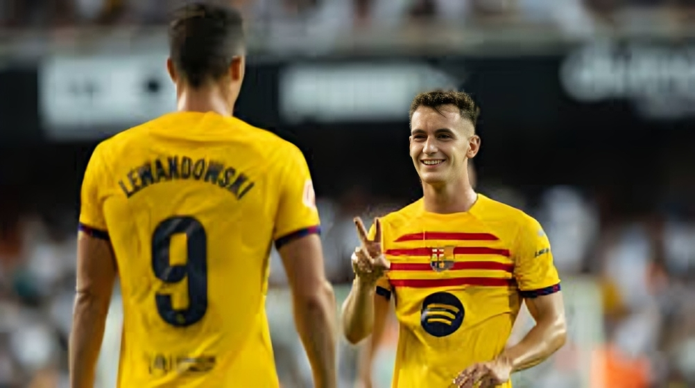 بالدي وكاسادو في تدريبات برشلونة استعدادًا للكلاسيكو.
