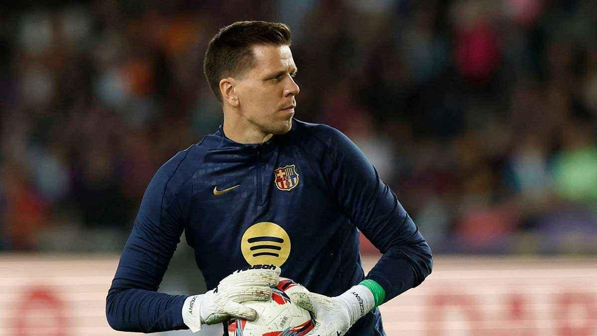 تشيزني في مباراة برشلونة ضد ريال مدريد مع عائلته.