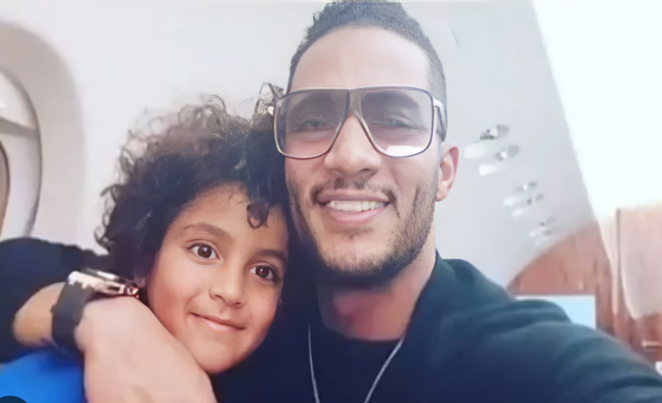 نجل محمد رمضان في المحكمة