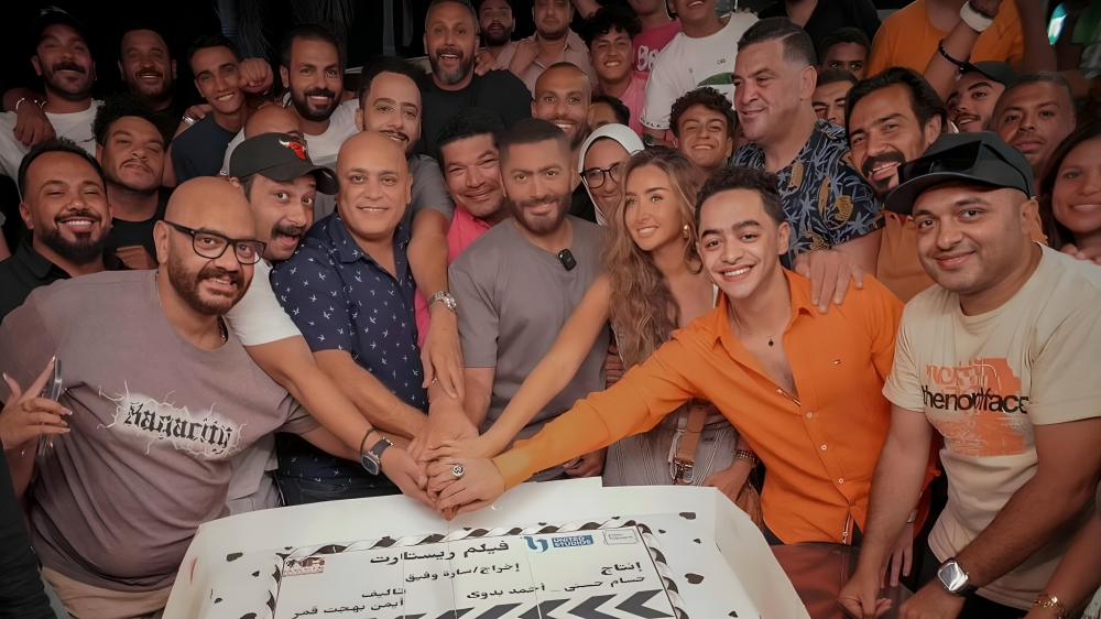 تامر حسني ونجوم الفن في العرض الخاص لفيلم ريستارت
