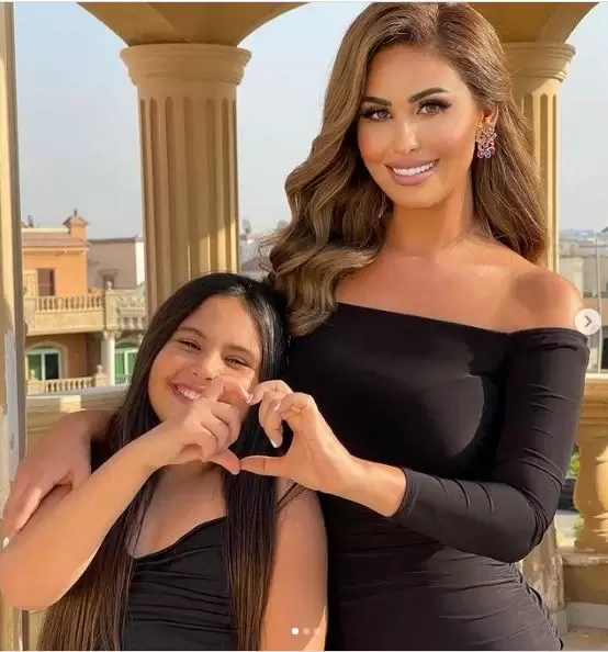 مي سليم تتحدث عن تربية ابنتها وأحدث أعمالها الفنية