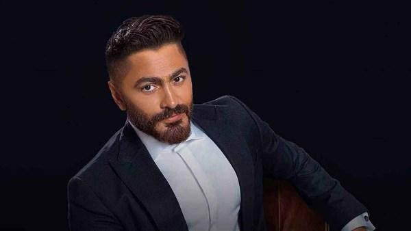 الطالب المصري مصطفى مبارك خلال حفل تخرجه في جامعة كنتاكي الأمريكية